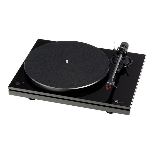 Full display of Music Hall MMF 3.3 Turntable