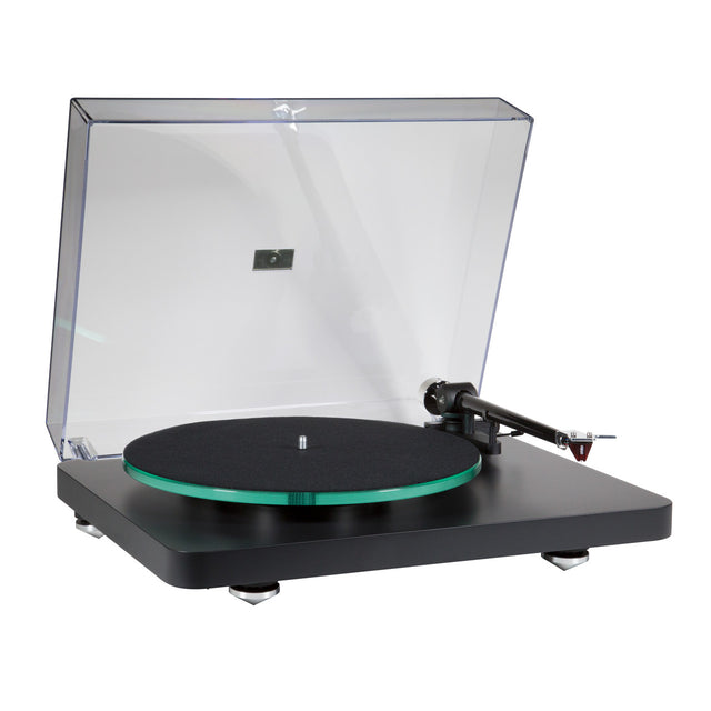 Full Display Of NAD C 588 Turntable