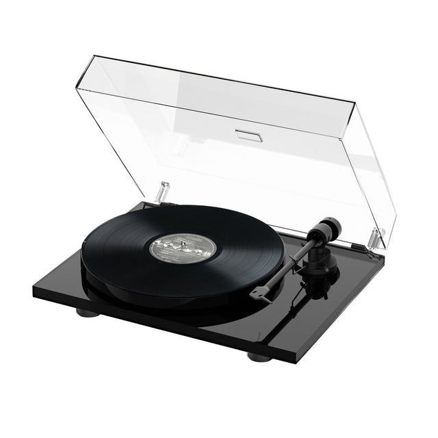 Pro-Ject E1 Turntable with dustcover