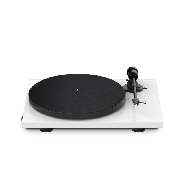 Full display of Pro-Ject E1 BT Plug & Play Bluetooth Turntable