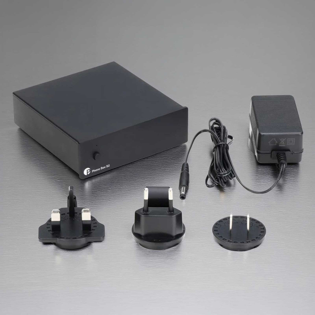 What's in the box of the Pro-Ject Phono Box S2 Phono Preamplifier in black